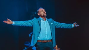 « Je me sens prêt »: le chanteur René Lajoie relance sa carrière solo