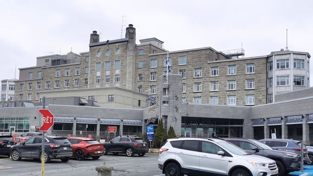 Hôpital de Saint-Georges: taux d'occupation de l'urgence à 105%