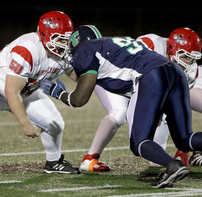 Les Triades de Lanaudière ont remporté une importante victoire de 39-0 contre les Cheminots de Saint-Jérôme le 2 octobre dernier. Photo : André Sirois