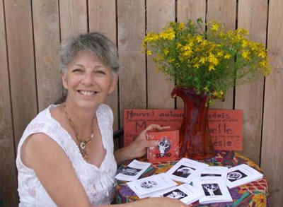 La poète lanaudoise Marianne Binette a procédé au lancement officiel de Shamane, un recueil de poèmes en six livrets illustrés et réunis en un seul coffret, lequel a été publié à compte d auteur.  Le tout s est déroulé lors d une Journée de la plante médicinale dédiée au millepertuis, organisée par la Guilde des herboristes du Québec à la ferme coopérative Les Artisans de la Terre de Ste-Marcelline. Par un temps splendide, les gens ont pu converser avec l auteure et découvrir une oeuvre poétique inspirée, faite de vers libres très accessibles et faciles à lire.