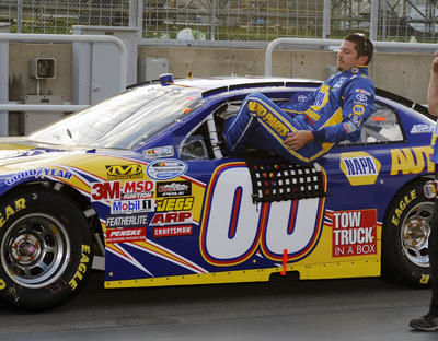 Patrick Carpentier pendant les essais Nascar Nationwide à Montreal au Circuit Gilles Villeneuve le 28 août 2010. (ANDRE FORGET / QMI AGENCY)
