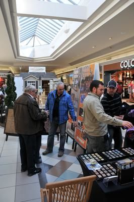 Les commerçants heureux de rencontrer leur clientèle