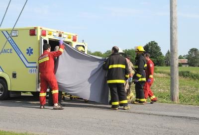 Un jeune homme se tue en moto
