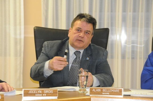 Le maire de Saint-Paul, Alain Bellemare