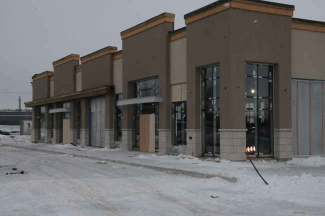 L’édifice de 8000 pieds carrés situé sur le Boulevard Firestone n’a toujours pas trouvé de locataire malgré des candidatures intéressantes.