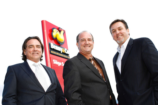 Les frères Jean, Yves et Vincent Benny