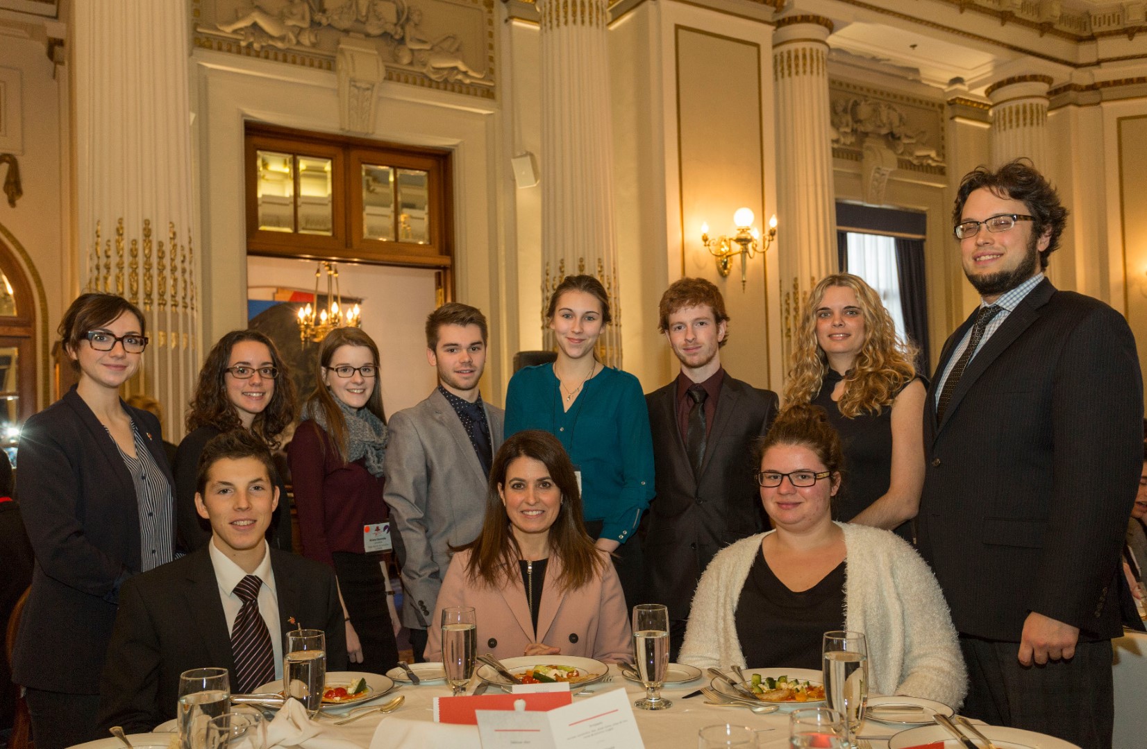 Véronique Hivon rencontre les participants du Forum étudiant
