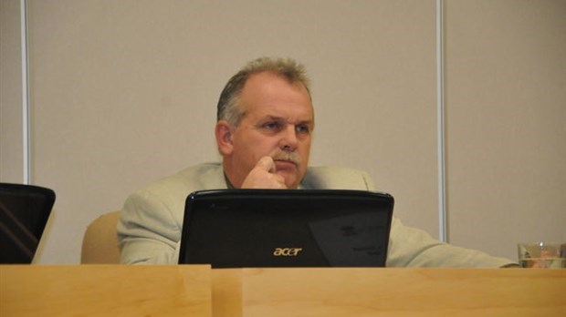 Le maire de Sainte-Julienne fait face à des amendes totalisant 3200$