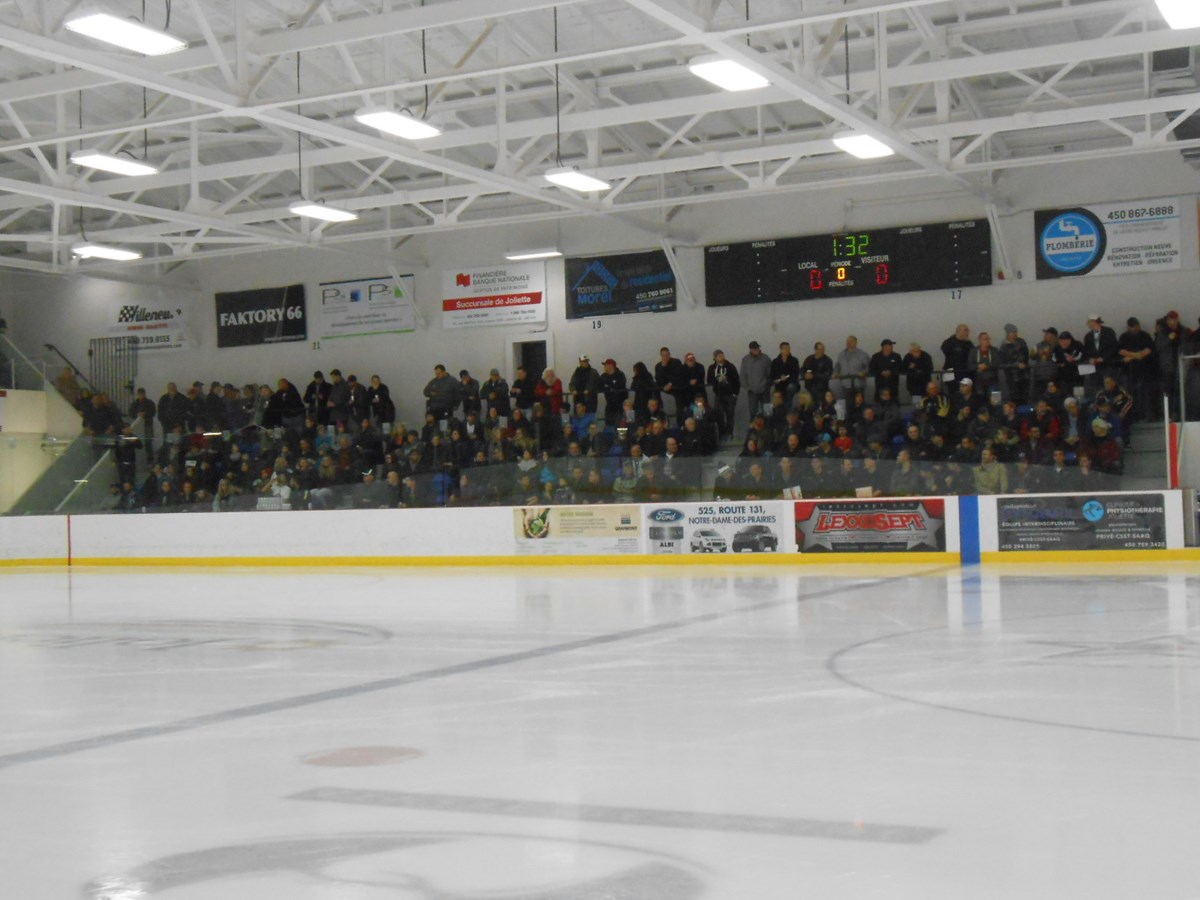 Les Sportifs s’inclinent devant plus de 1500 fans