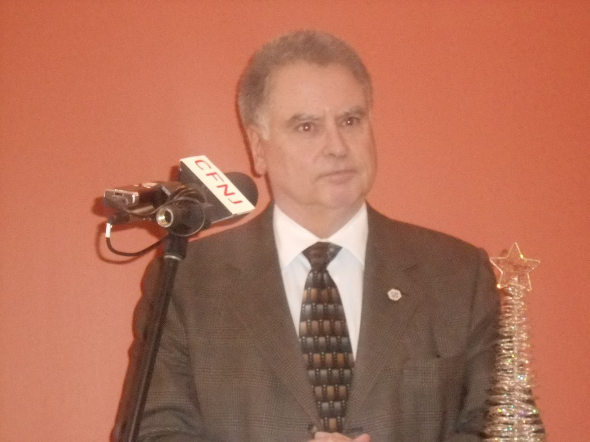 Jean Dénommé, directeur-général de la Caisse Desjardins de Joliette.