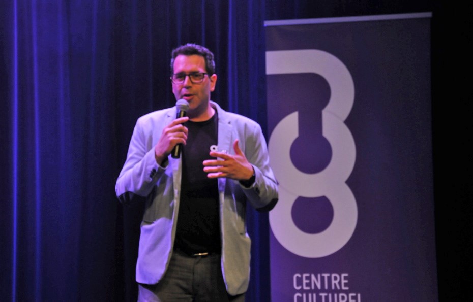 M. Gino Latendresse, adjoint à la direction et directeur des opérations et des évènements.