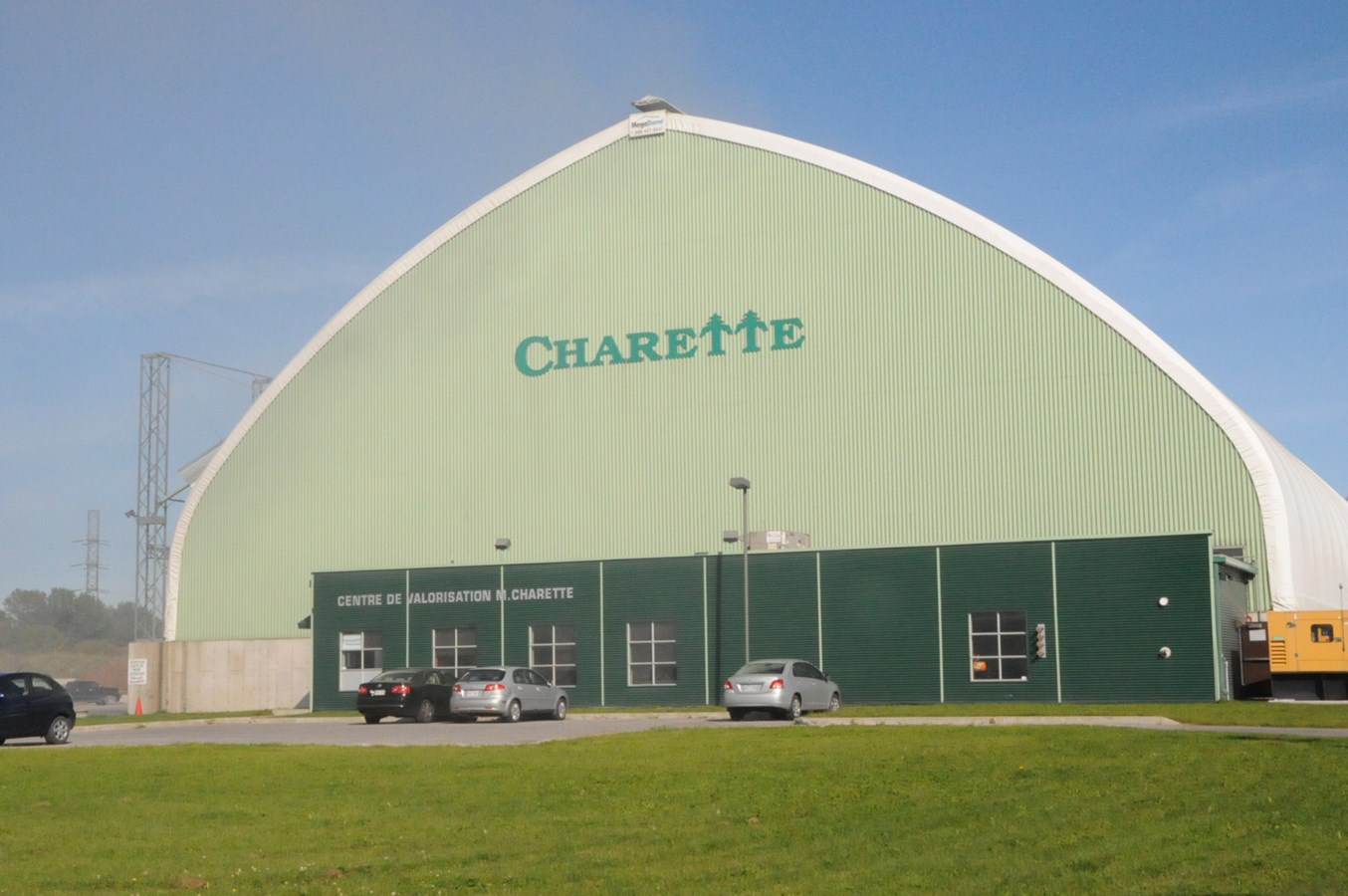 Un incendie endommage une entreprise de Saint-Thomas