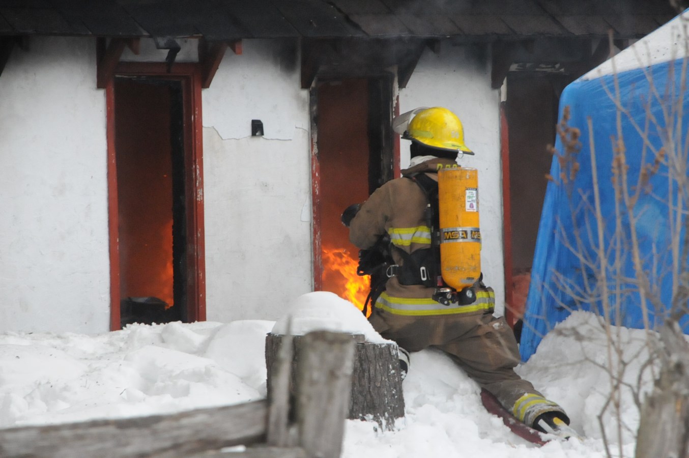 Un incendie rase une maison à Saint-Charles-Borromée