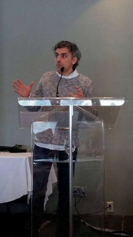 Le comité organisateur a fait appel à un lanaudois, l’humoriste et membre des Chick’N Swell, Ghyslain Dufresne, pour prononcer un mot d’ouverture à saveur humoristique sur les changements qui peuvent nous irriter.