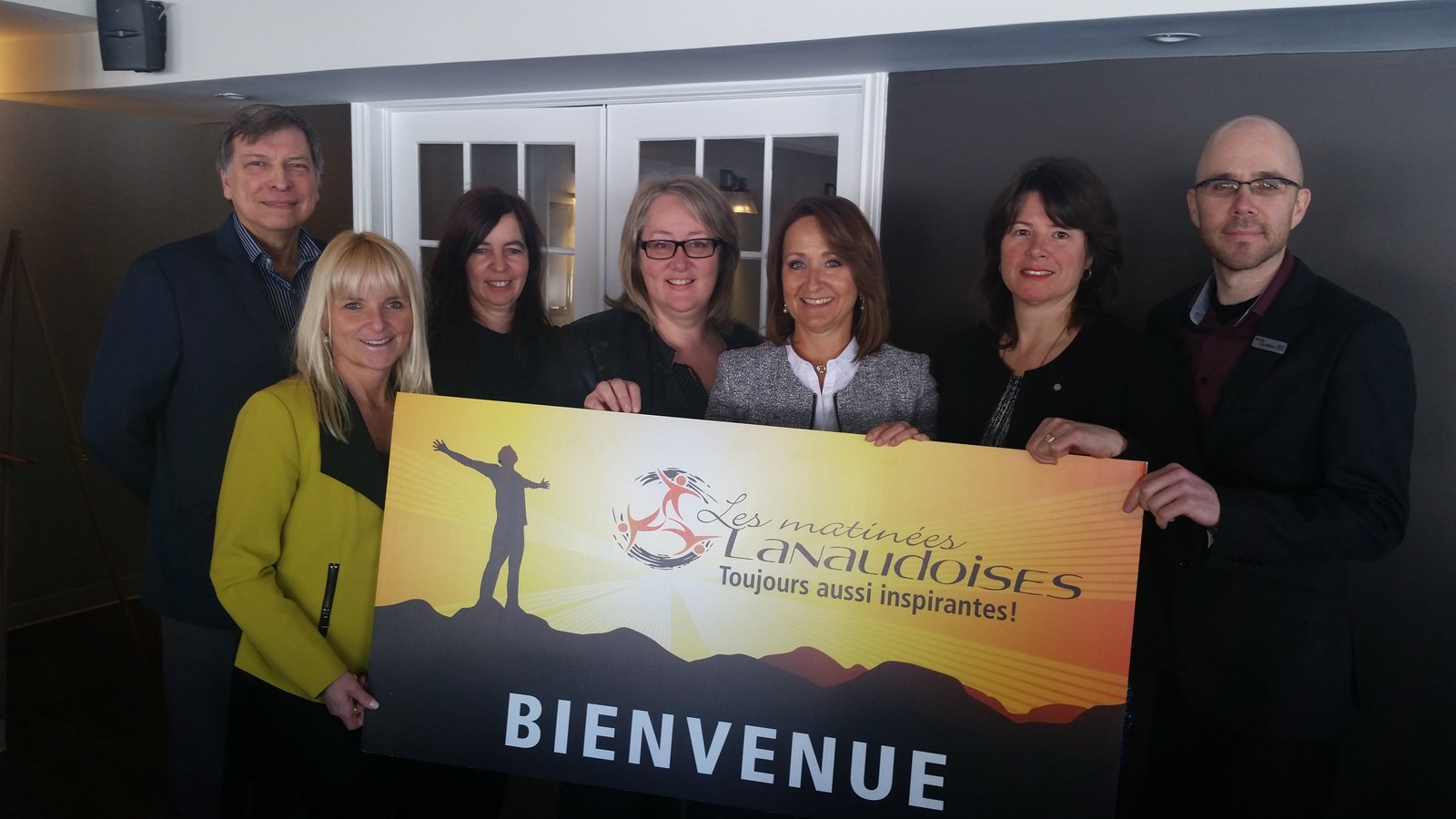 De gauche à droite: André Limoges (CDÉG), Marie-Élène Corbeil (organisatrice du congrès), Marie-Claude Laporte (Emploi Québec), Nathalie Brault (MESI), Nathalie Grenier ((Desjardins Entreprises Lanaudière) et Gilbert Masse (Emploi Québec).