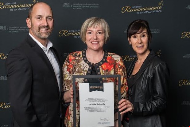 Le prix contribution remis à Jacinthe Brissette