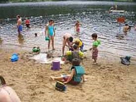 Fermeture de la plage de la base de plein air Sainte-Émilie