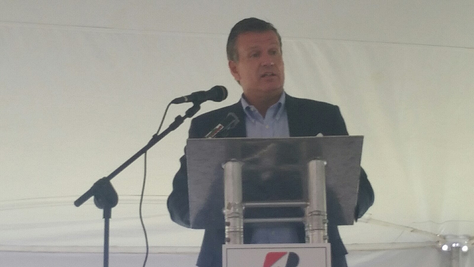 Gordon Knapp, chef des opérations de Bridgestone Americas inc. et président et chef de la direction de Bridgestone Americas The Opérations.