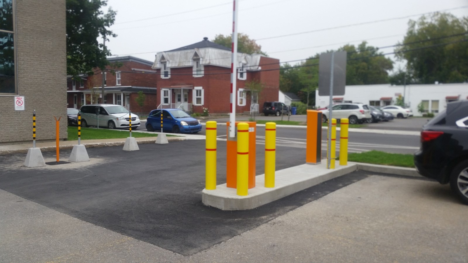 Le stationnement du palais de justice de Joliette devient payant