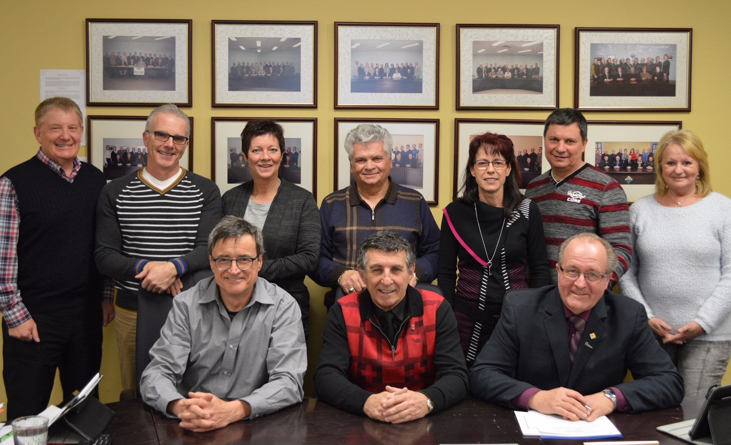 Les élus représentant les dix municipalités concernées par l’entente avec Tourisme Lanaudière.