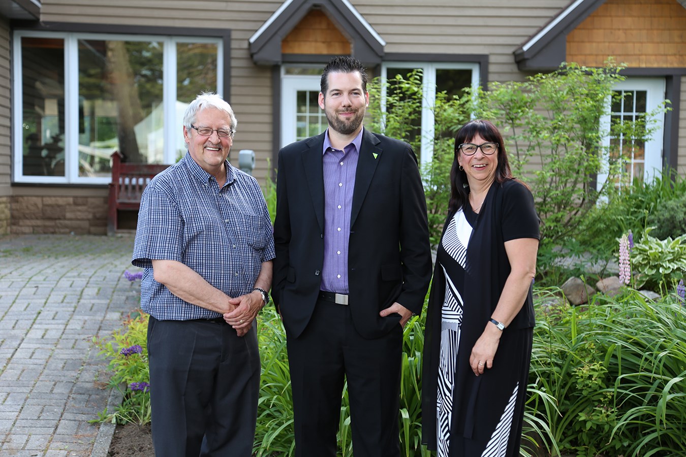 Alain Coutu (membre fondateur), Jonathan Landreville (directeur général), Chantal Bruneau (présidente) de la SADC Matawinie