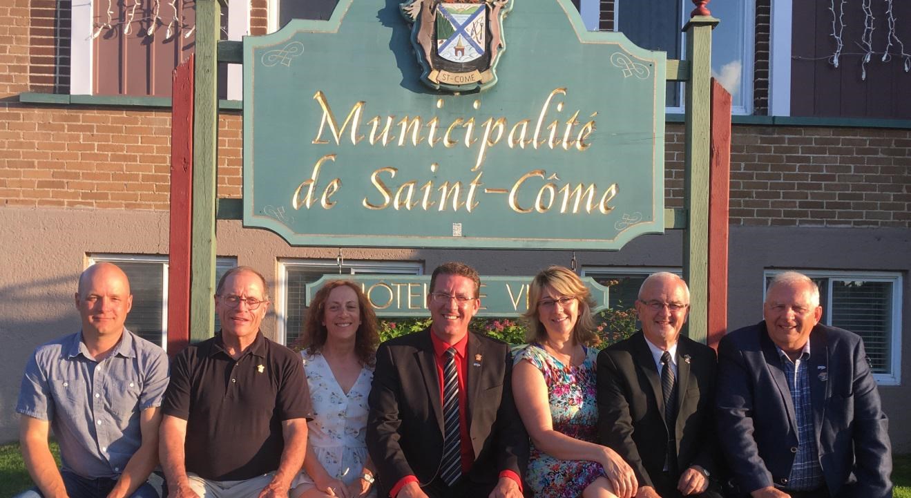 François Chevrier, Guy Laverdière, Elaine Roy, Martin Bordeleau, Manon Pagette, Michel Venne et Jean-Pierre Picard