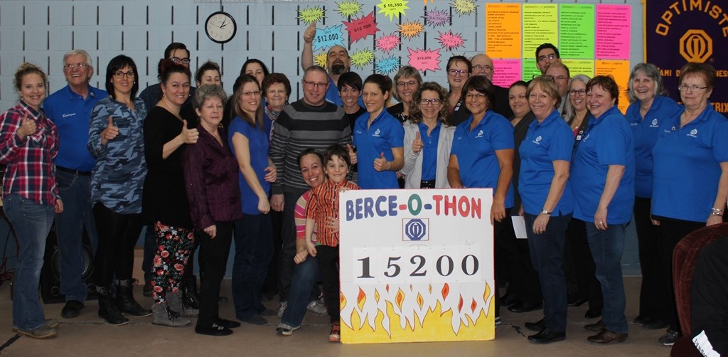  les organisateurs du Berce-O-Thon 2018, entourés des participants