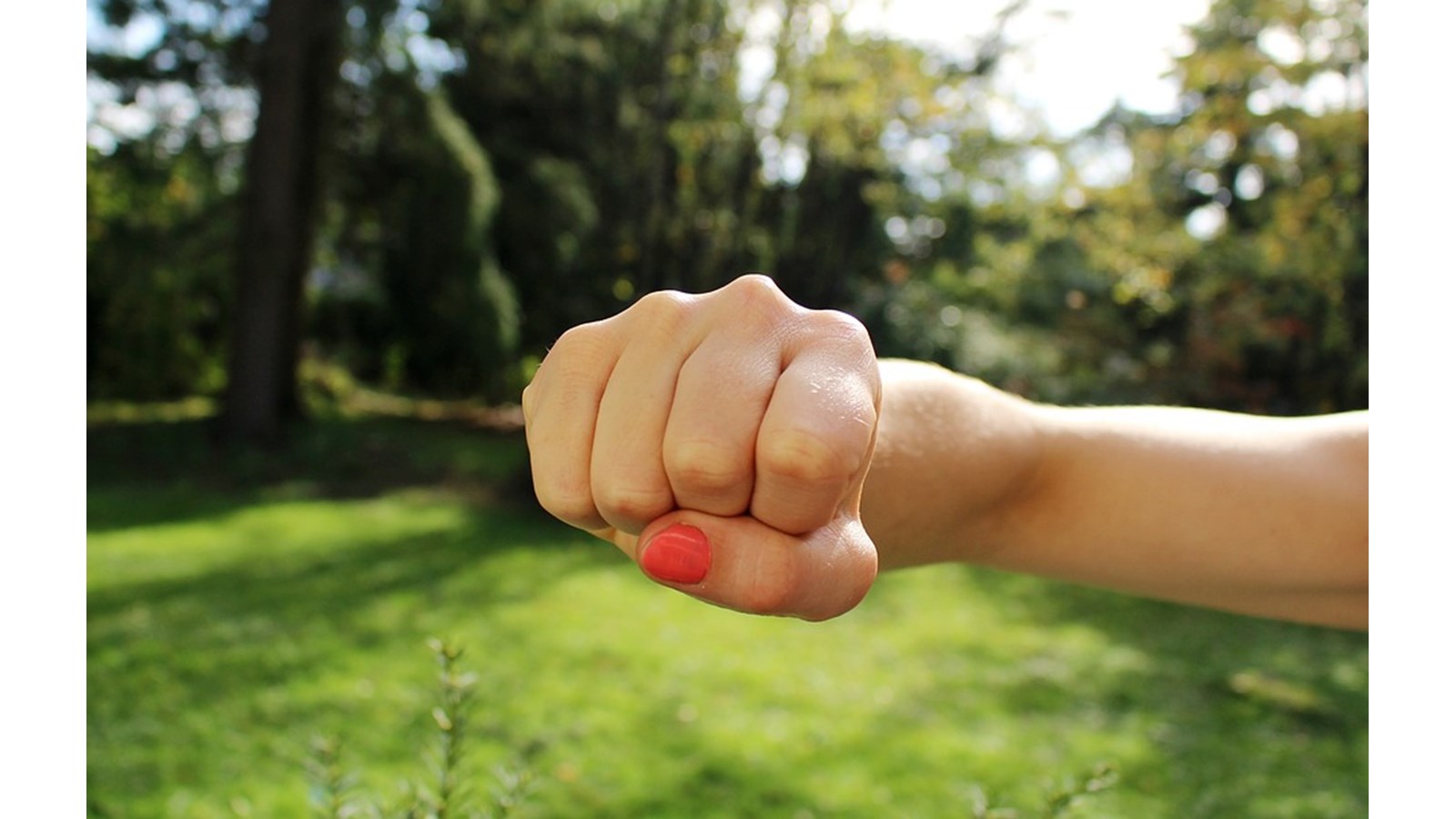 Parlez : Une campagne régionale percutante de sensibilisation à la violence conjugale