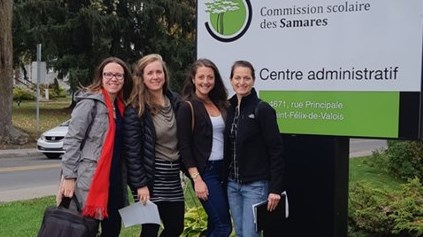 De gauche à droite: Fanny Vinet, Marianne Traversy Aubin, Sacha Carpenter et Julie Turcotte, membres du groupe de parents fondateurs pour le grand Joliette.