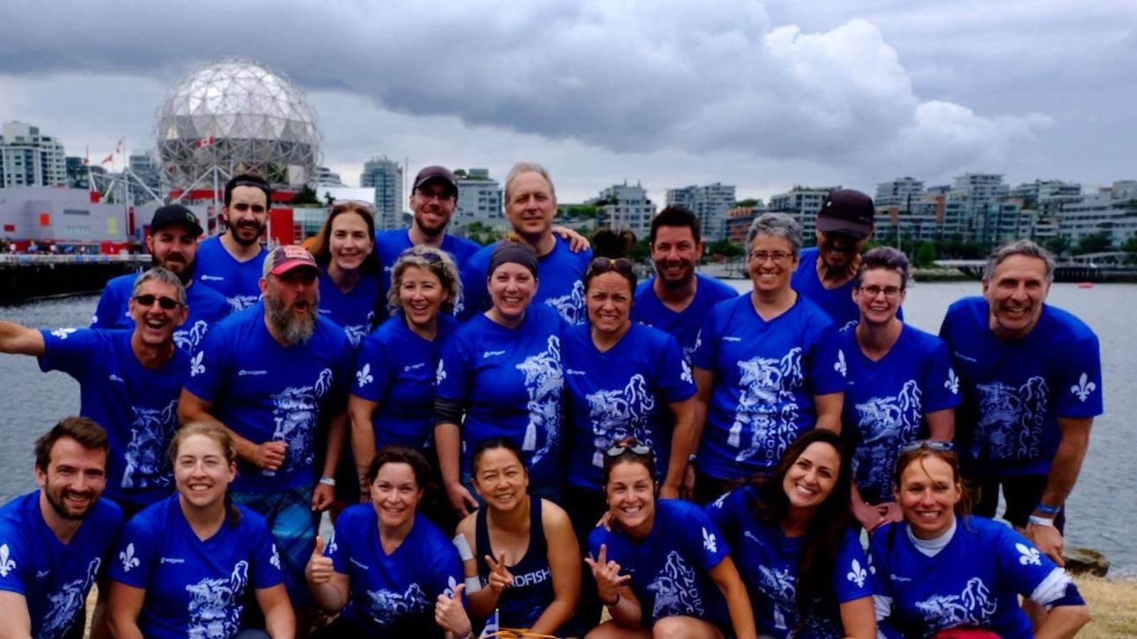 22 Dragons Rawdon termine 8e au prestigieux Festival de bateau-dragon Concord Pacific de Vancouver