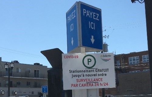 Stationnements municipaux: la gratuité prolongée