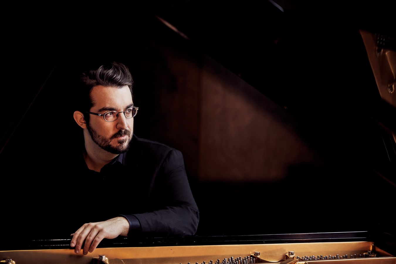 Charles-Richard Hamelin.