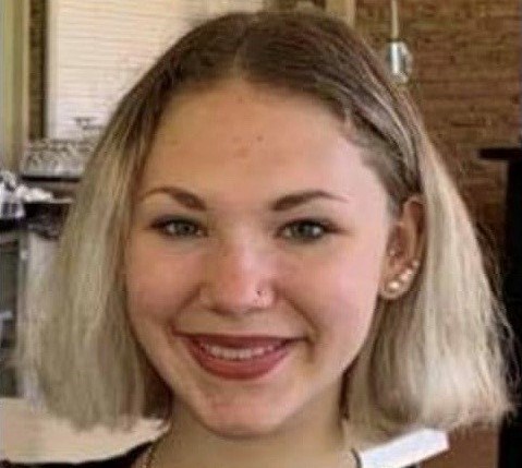 Anne-Frédérique Borduas, 16 ans et originaire de Joliette, a disparu depuis le 7 août dernier; la police sollicite l'aide de la population.