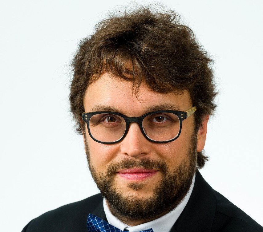 Présent au caucus du Bloc Québécois le 8 septembre, le député s’est placé en isolement préventif.