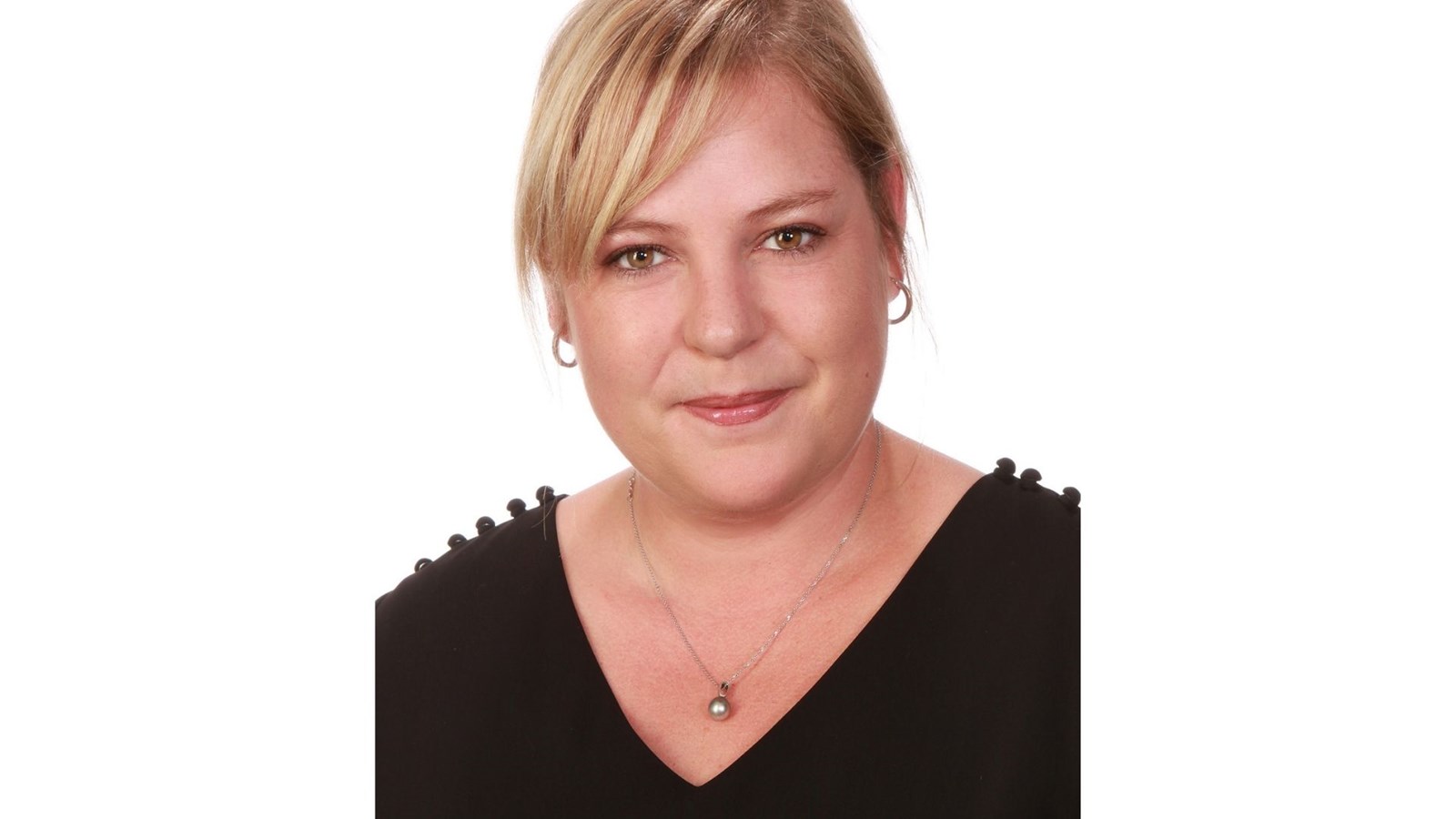 Marie Van Den Broek