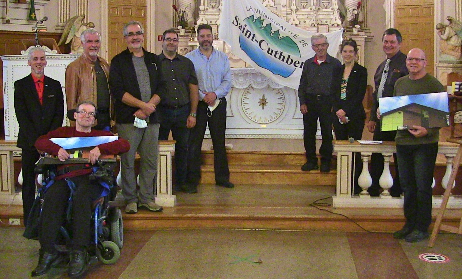 Des noms pour les chalets des loisirs de Saint-Cuthbert