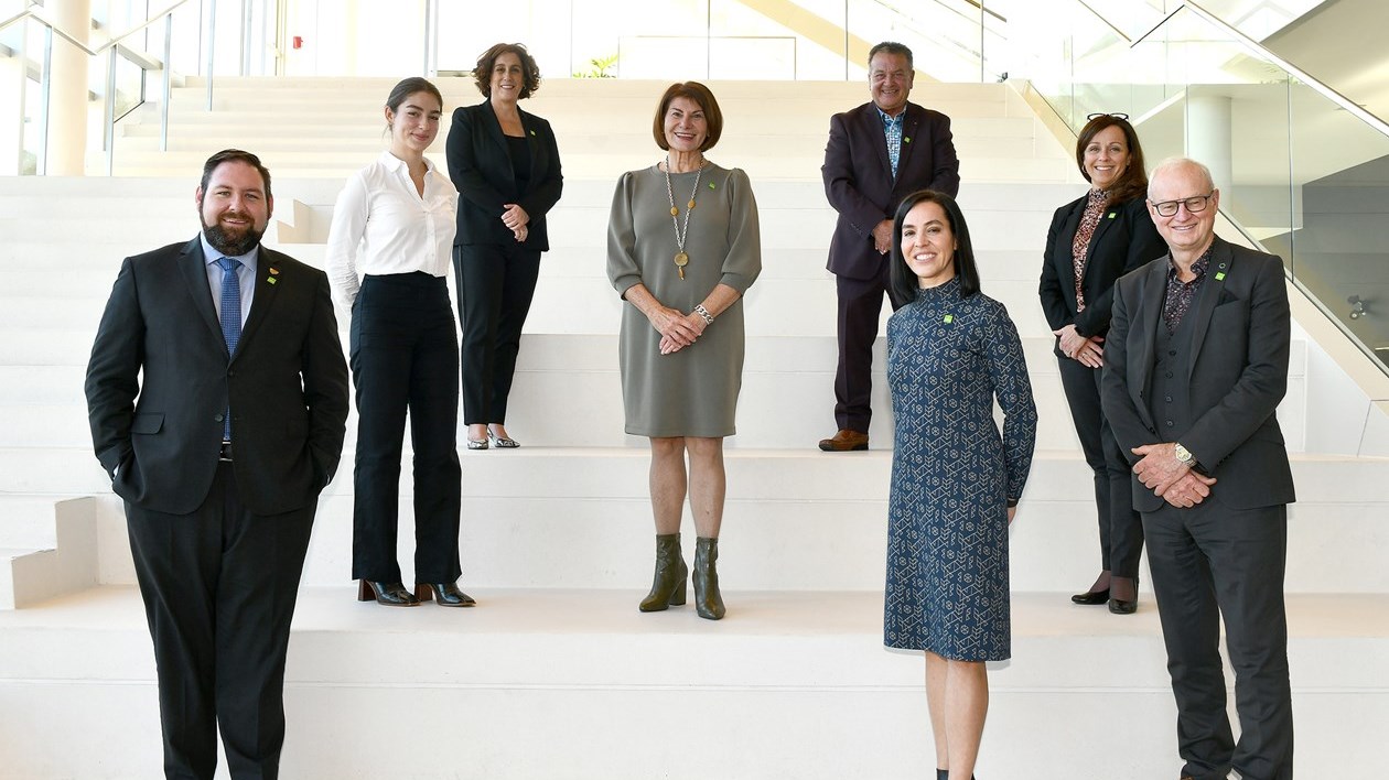 Présent sur la photo : Pierre-Luc Bellerose, Alexandra Jandelle Girard, Isabelle Gélinas, Chantal Deschamps, Alain Bellemare, Véronique Venne, Nancy Lapointe, Alain Raîche