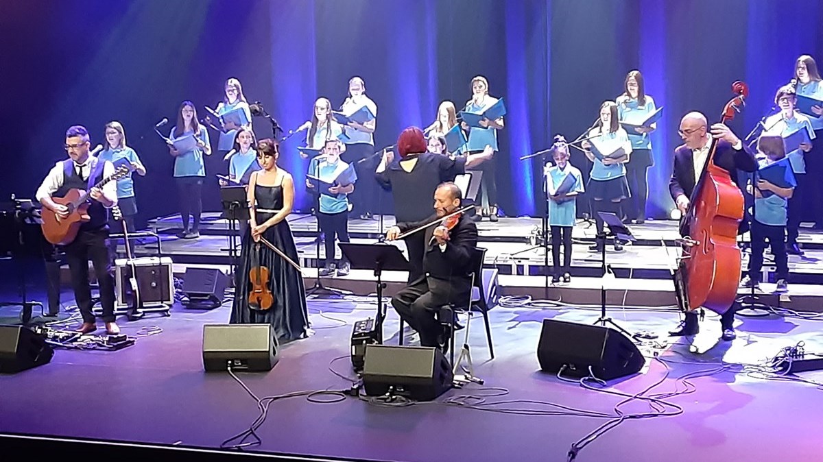 Lancement d'album en direct du Théâtre Alphonse-Desjardins