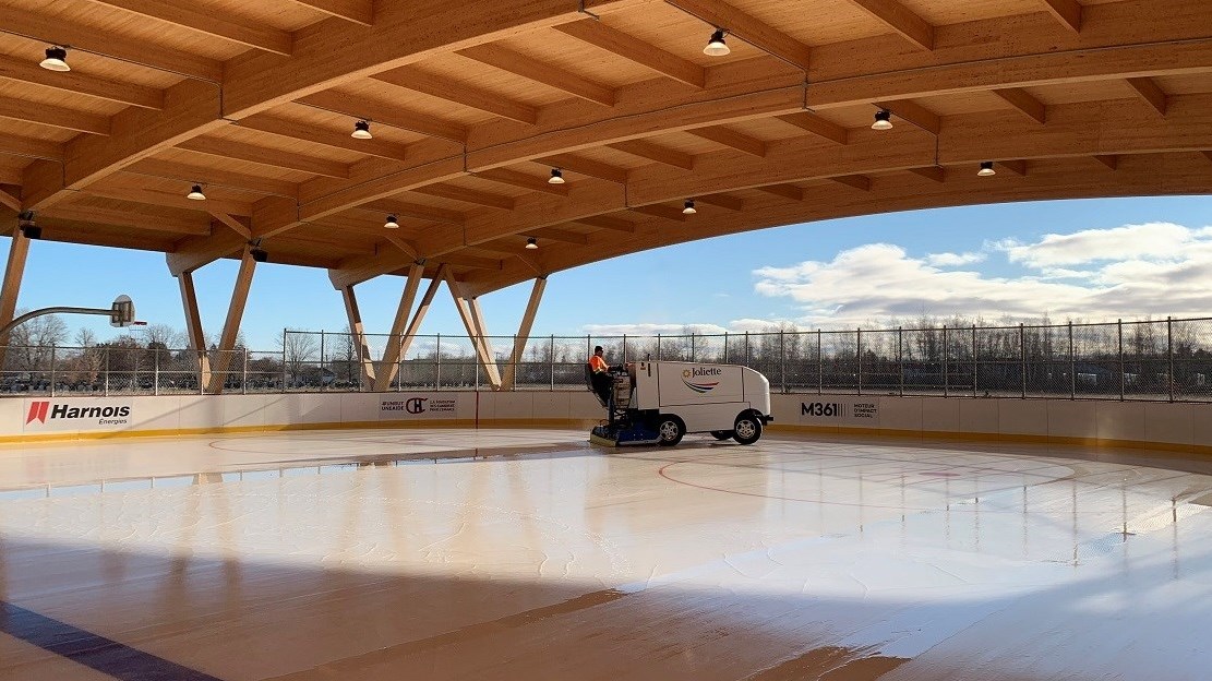 La patinoire Bleu-Blanc-Bouge est enfin ouverte