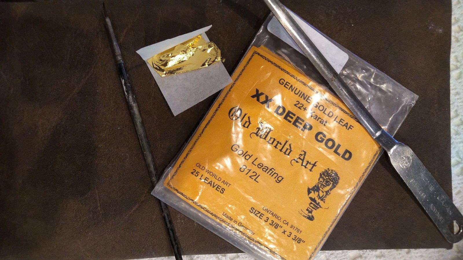 Le travail avec les feuilles d'or