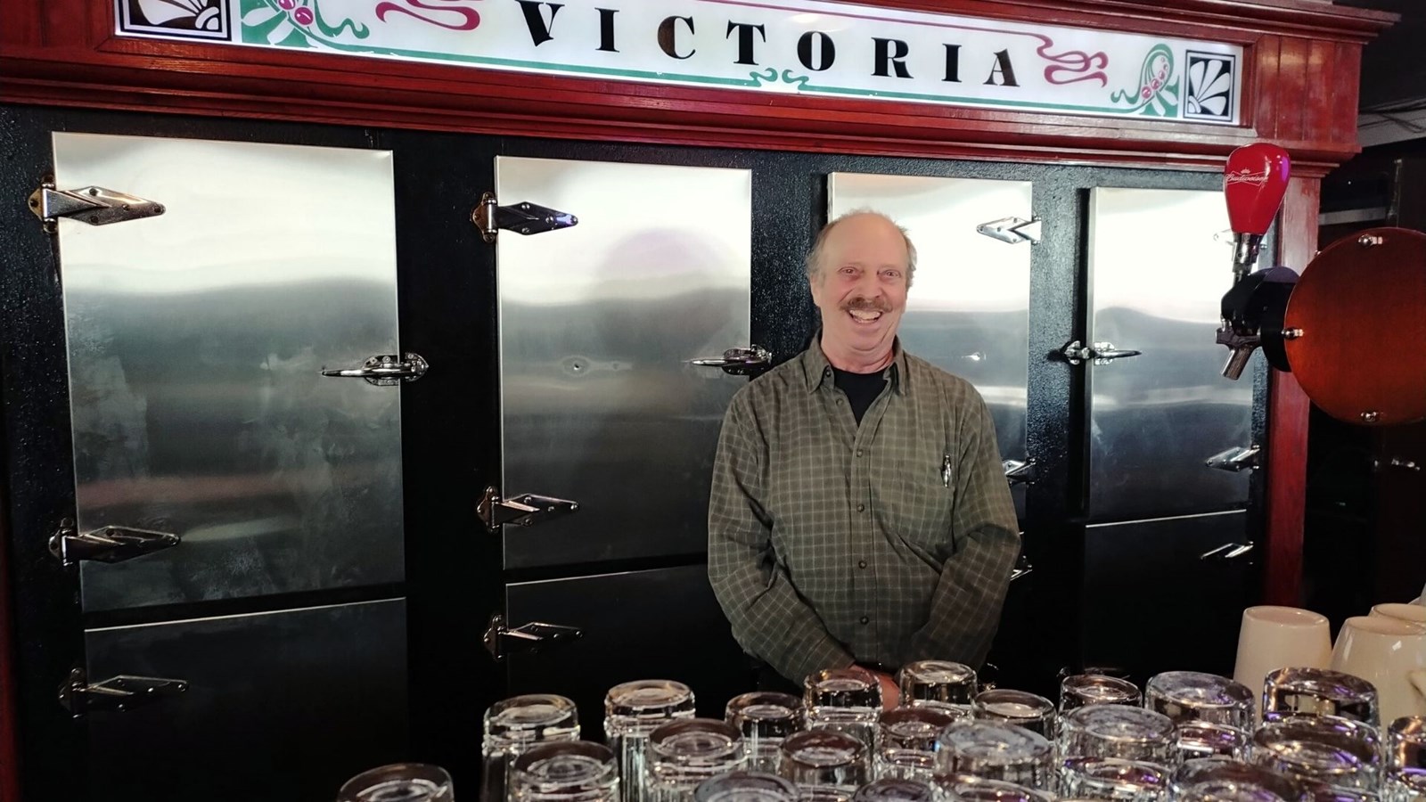 Louis Thibault, propriétaire de l'Hôtel Victoria, à Joliette.