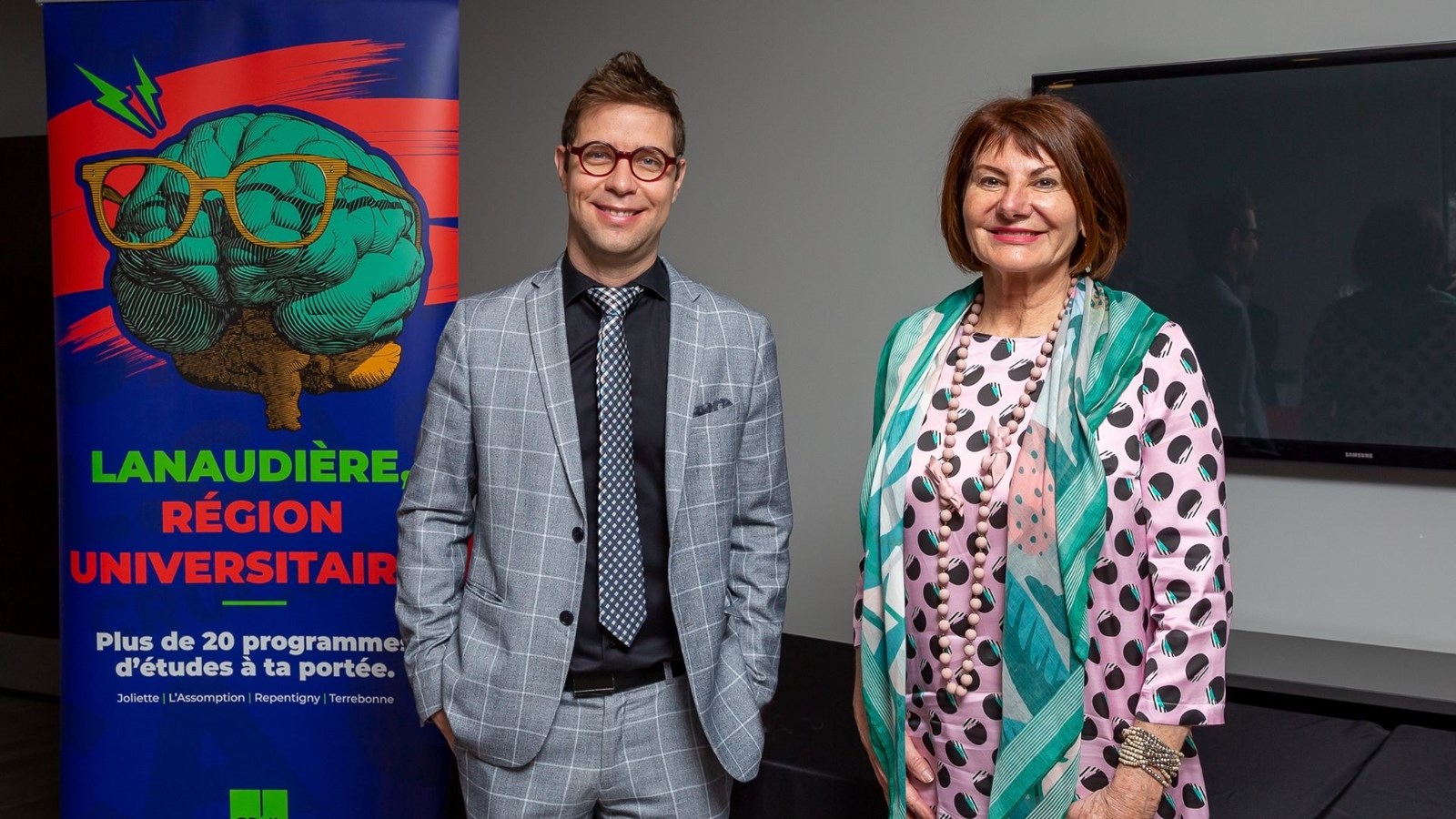 De gauche à droite: Guillaume Tremblay, maire de Mascouche et préfet de la MRC Les Moulins et Chantal Deschamps, Ph. D.