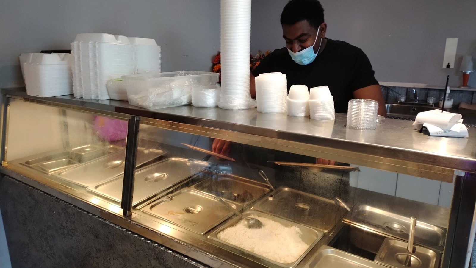 Loulou's casse-croûte: un restaurant haïtien situé à l'Assomption