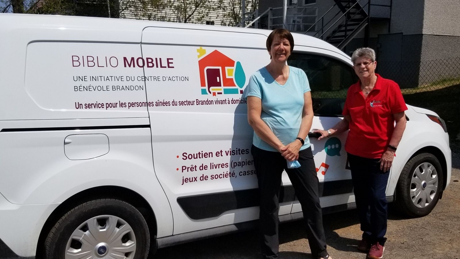 Recevoir la visite de la Biblio mobile Brandon pour combattre la solitude