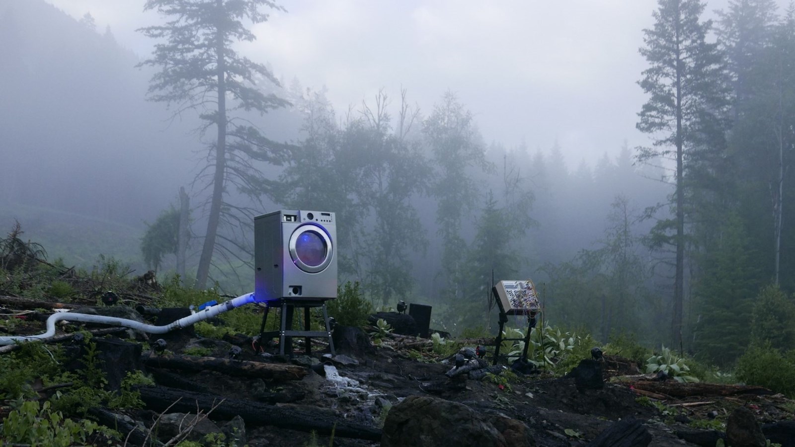 Kevin Schmidt, How to Make an Off-grid Hydroelectric Light Show, 2018.