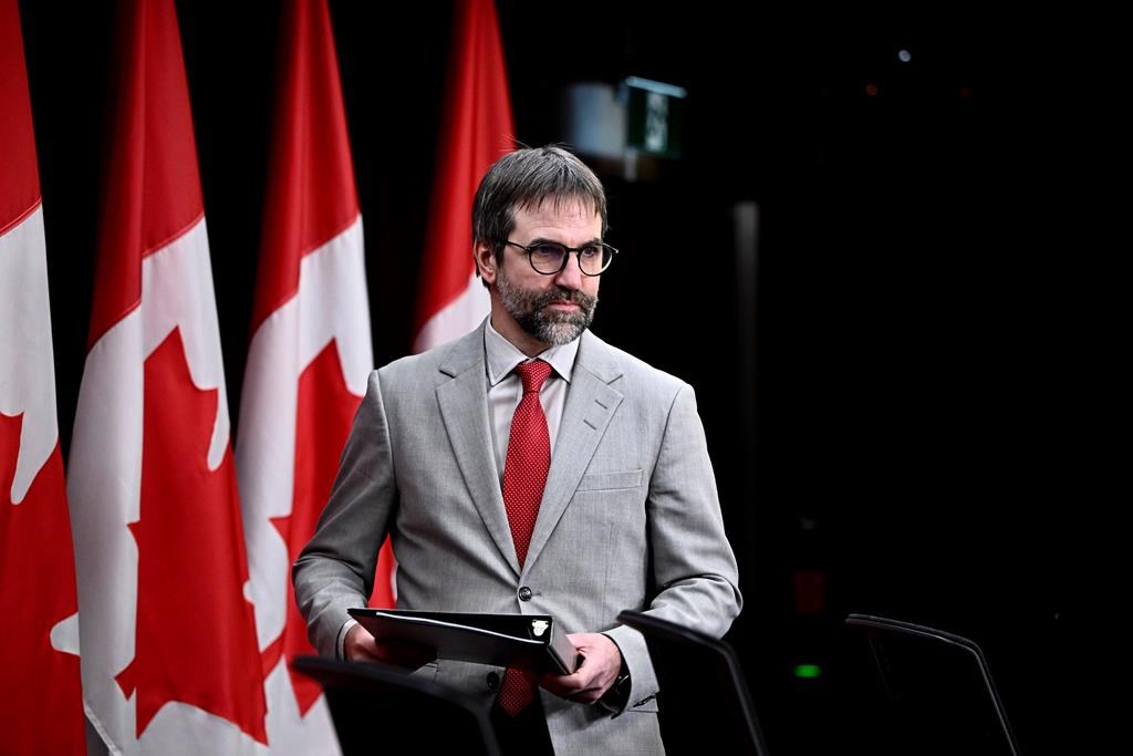 Le fédéral fera appel d'une décision sur l'interdiction de plastiques à usage unique