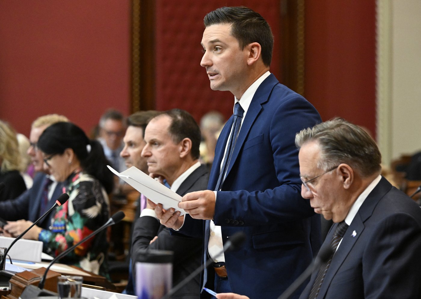 Le gouvernement Legault envisage d'abolir le changement d'heure au Québec