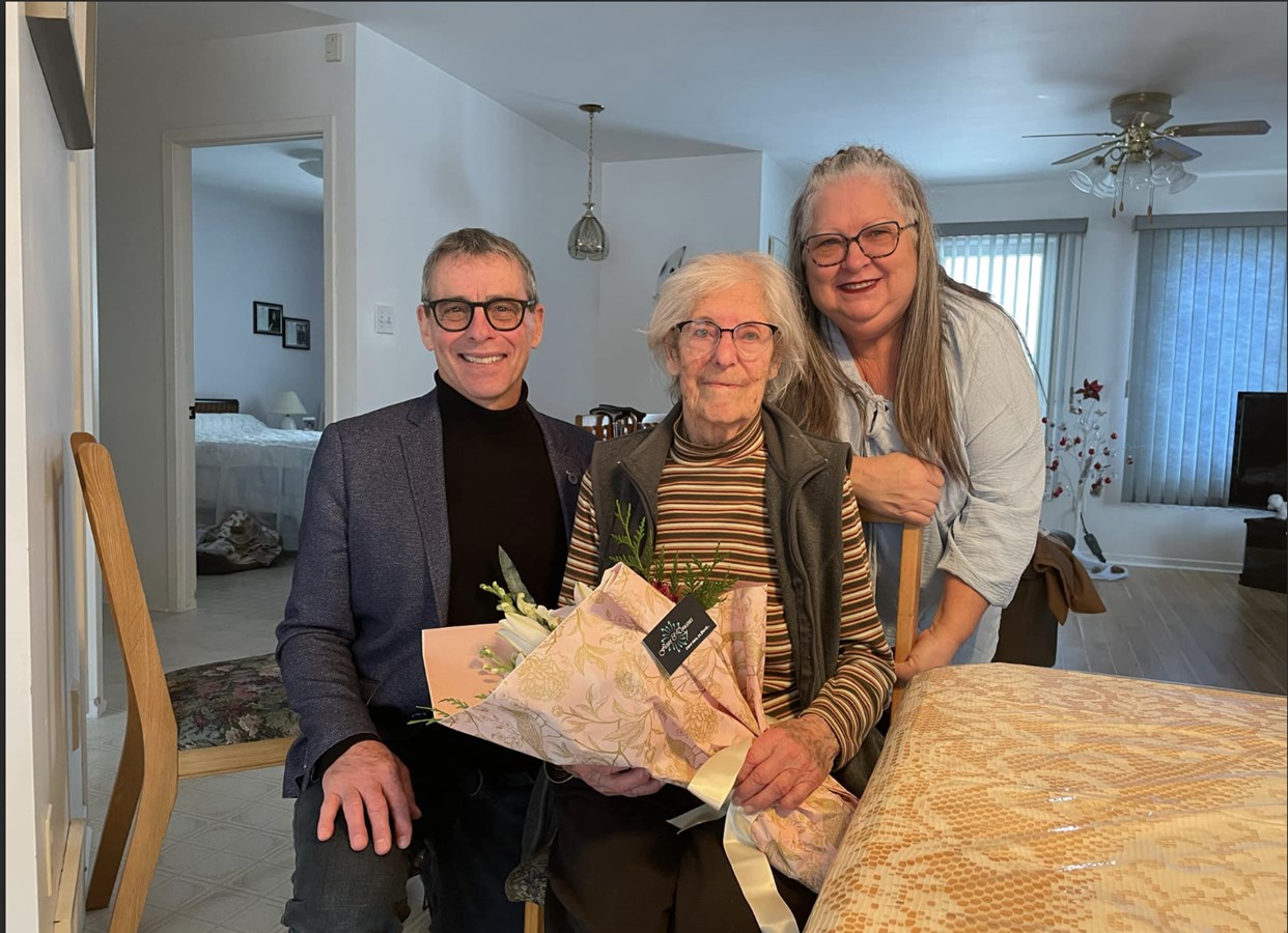 Lavaltrie souligne le 100e anniversaire de Mme Jeanne Lacombe