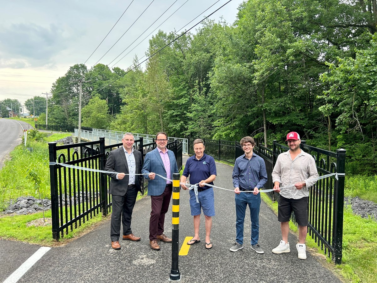 Inauguration de la piste cyclable à Saint-Ambroise-de-Kildare