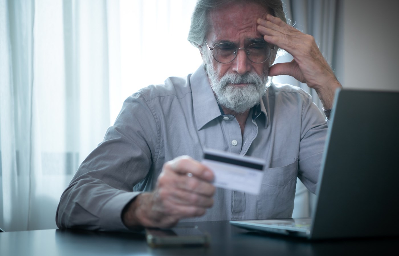 Seize individus arrêtés pour la fraude « faux représentants »
